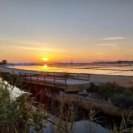 Lo Stagnone Da Rosita Holiday home *